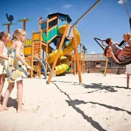 66 Persoons Veluwe Met Grillhuis *