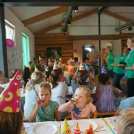 66 Persoons Veluwe Met Grillhuis Apartmán Voorthuizen