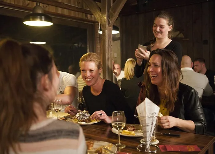 66 Persoons Veluwe Met Grillhuis * 福尔特赫伊曾